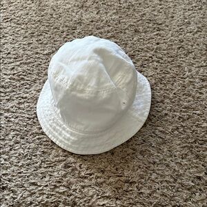 H&M White Bucket Hat
